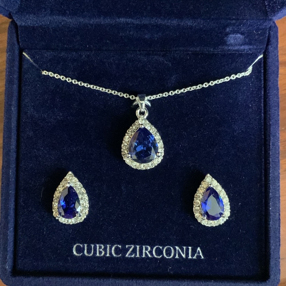 Danecraft fine silver plate blue cz teardrop necklace/earring set